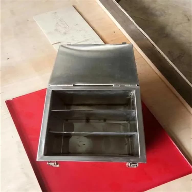本地防輻射防廢水鉛箱生產(chǎn)廠家