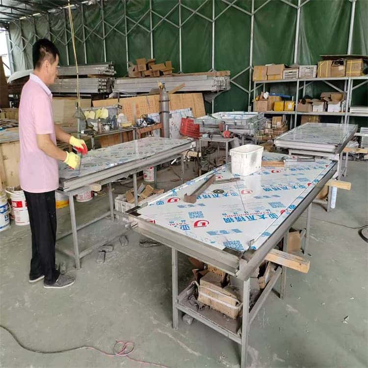 核醫(yī)學鉛門廠家找宏興射線防護工程有限公司