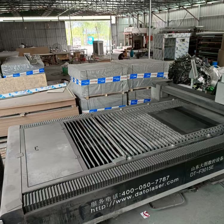 負(fù)重鉛板專業(yè)銷售團(tuán)隊