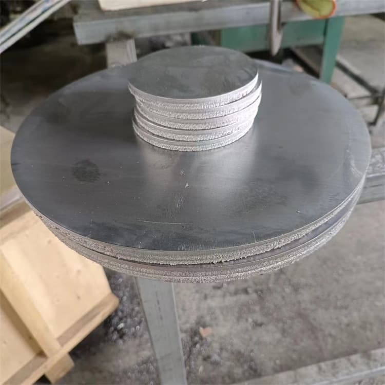 咸寧嘉魚防水鉛板品牌-報(bào)價(jià)_宏興射線防護(hù)工程有限公司