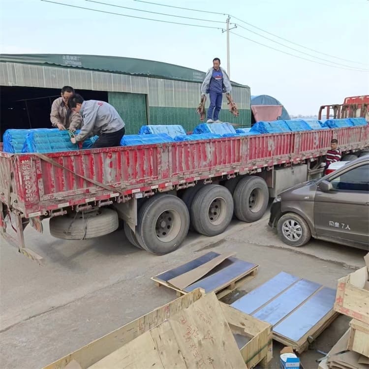 鉛卷放心選購、宏興射線防護工程有限公司