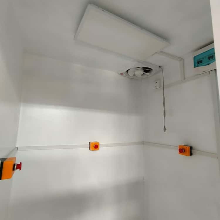 可移動(dòng)室鉛房?jī)r(jià)格品牌:宏興射線(xiàn)防護(hù)工程有限公司