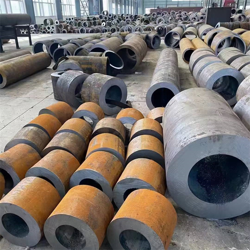 新?lián)釤o(wú)縫鋼管16Mn無(wú)縫管好品質(zhì)選我們