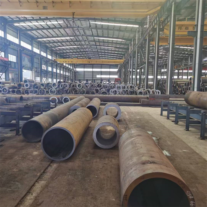 鄞州無縫鋼管低中壓鍋爐用無縫管每個(gè)細(xì)節(jié)都嚴(yán)格把關(guān)