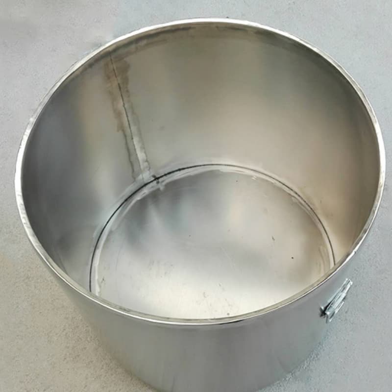 南安鉛桶鉛罐鉛桶符合行業(yè)標(biāo)準(zhǔn)