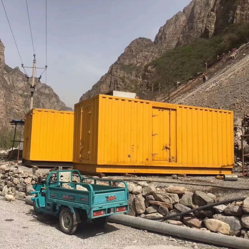 高壓發(fā)電機發(fā)電車-800KW發(fā)電機租賃實力商家