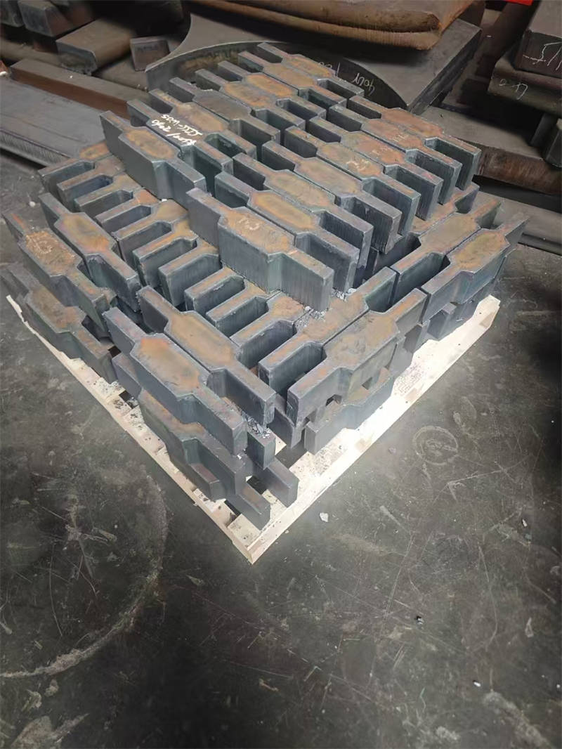 合金鋼板 Mn13耐磨板實體廠家支持定制