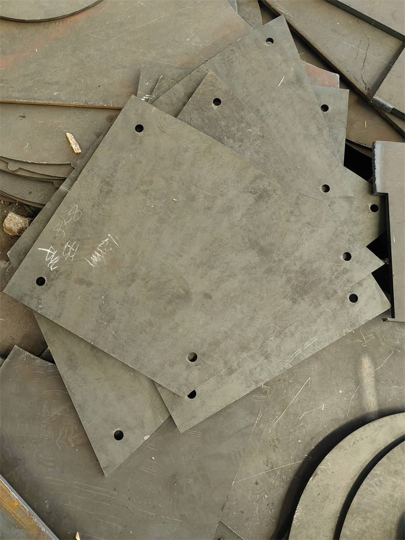 高強(qiáng)鋼板Q550D厚130毫米價(jià)格多少