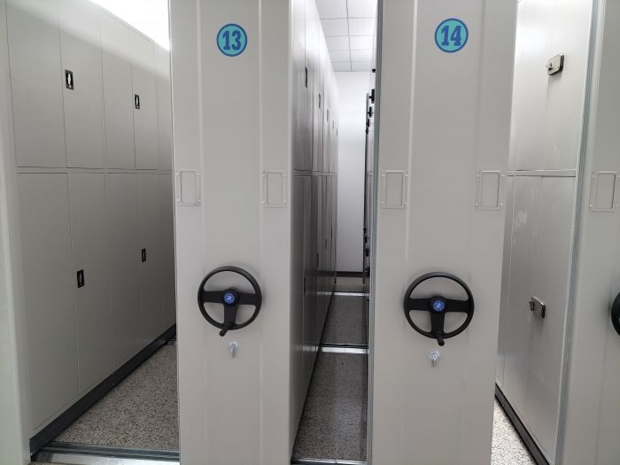 懷安密集柜_資料室密集架產(chǎn)地直供