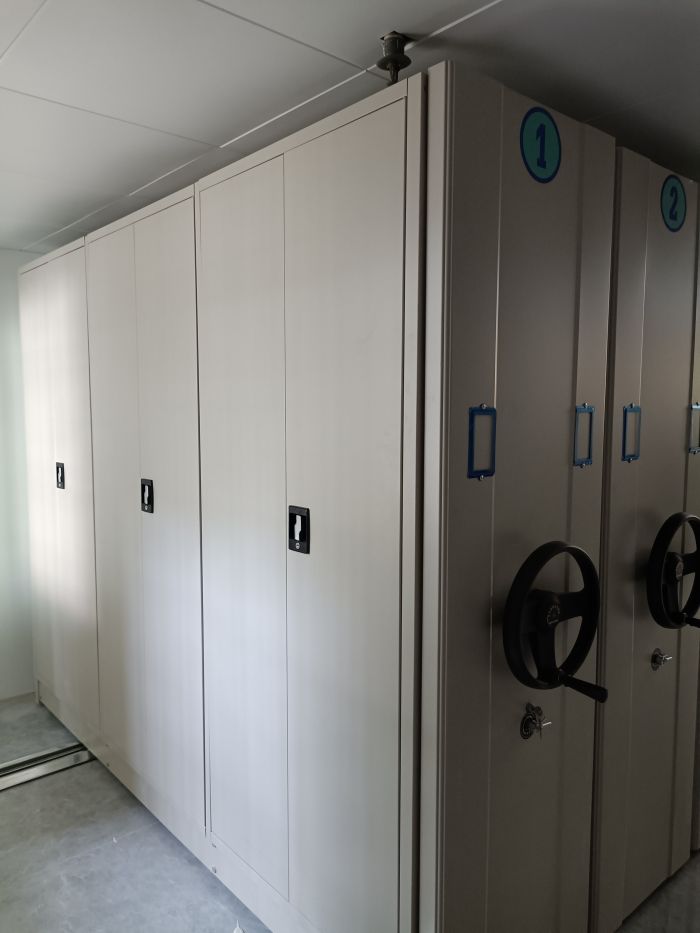 至誠服務【樺平】手電動密集架