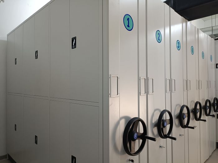 鳩江財務(wù)密集架-移動檔案文件架服務(wù)始終如一