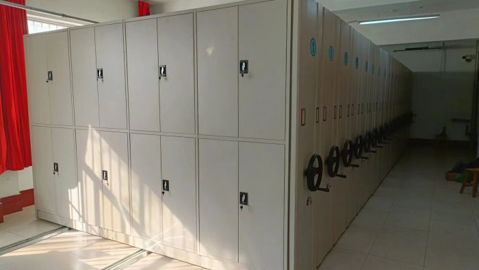 龍華財(cái)務(wù)密集架移動(dòng)檔案文件架快捷的物流配送