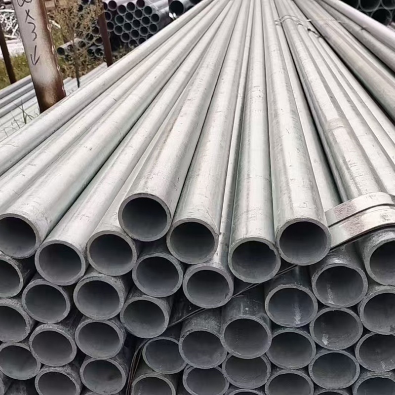 現(xiàn)貨供應(yīng)鍍鋅無縫鋼管_廠家