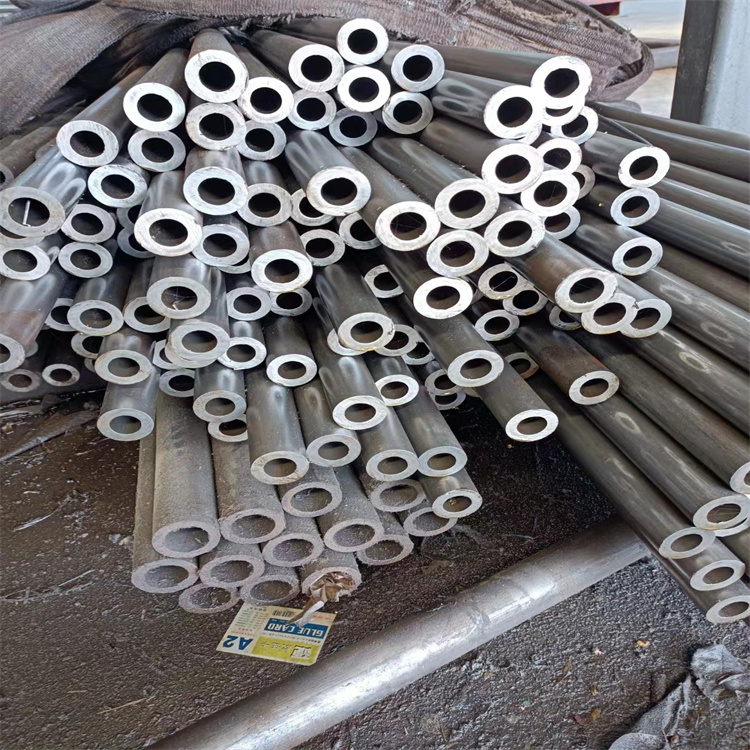 貴港無(wú)縫鋼管304無(wú)縫鋼管符合標(biāo)準(zhǔn)