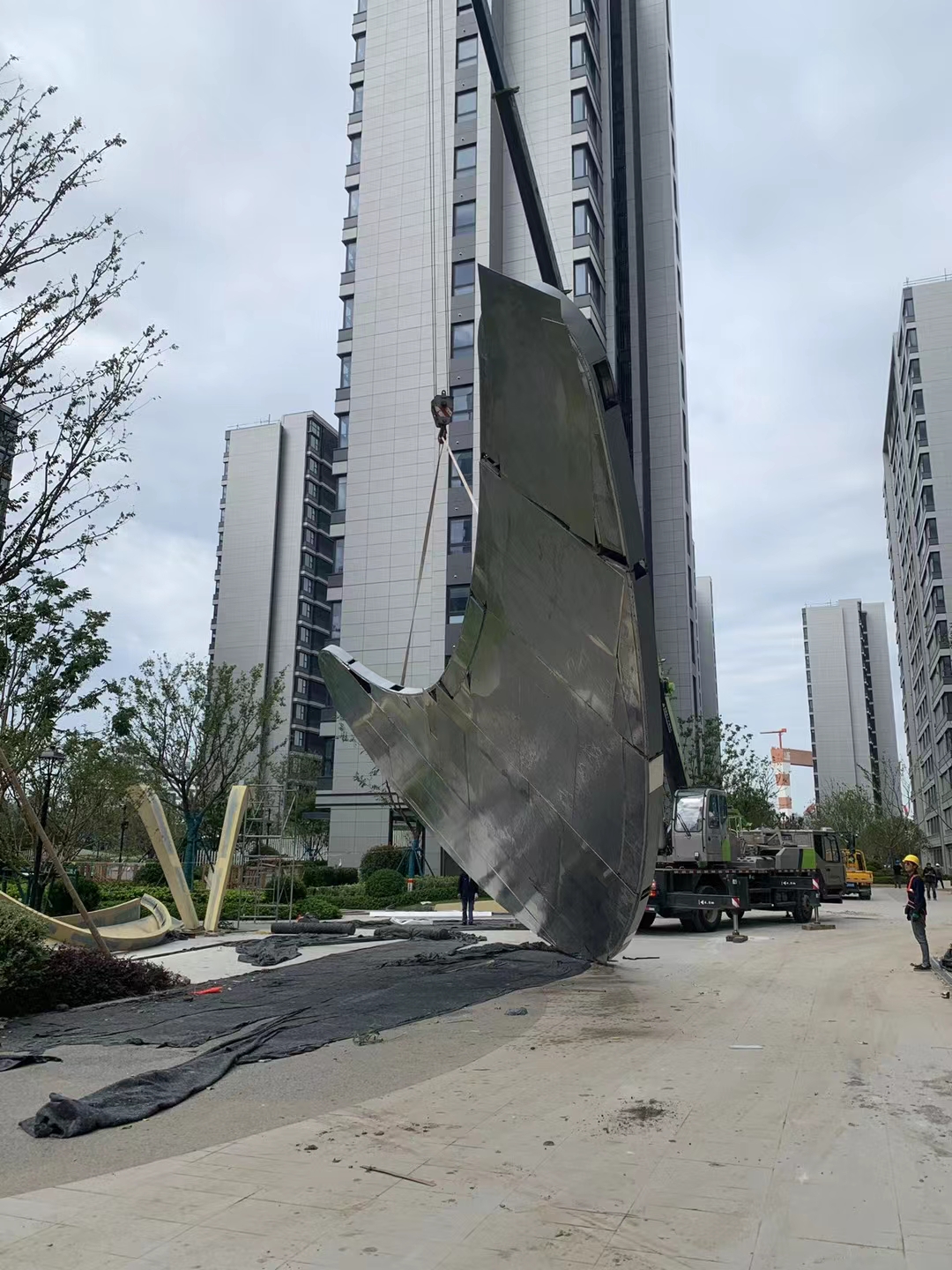 望江雕塑-街道標識雕塑精工制作