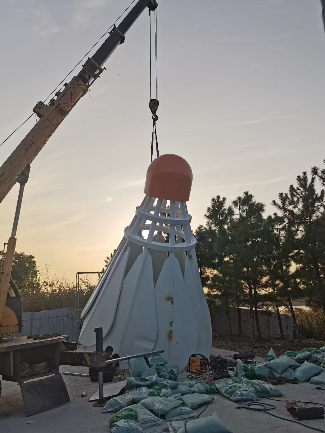 高青雕塑商場標識雕塑好產(chǎn)品有口碑