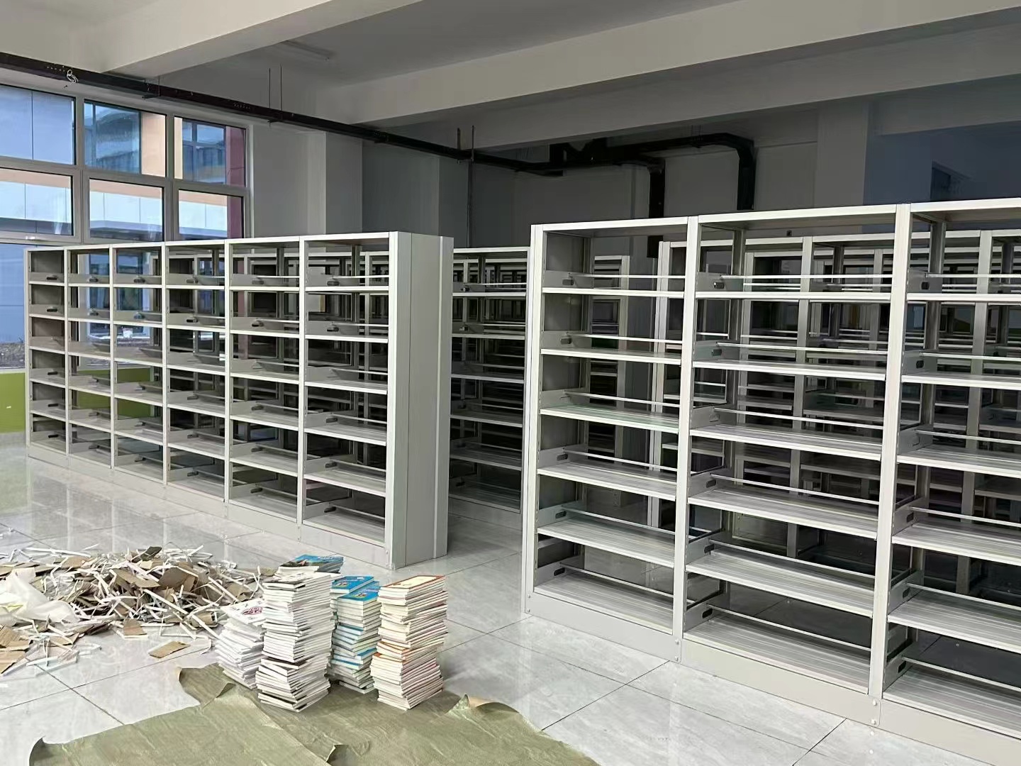 撫州密集檔案柜質(zhì)保十年售后無(wú)憂