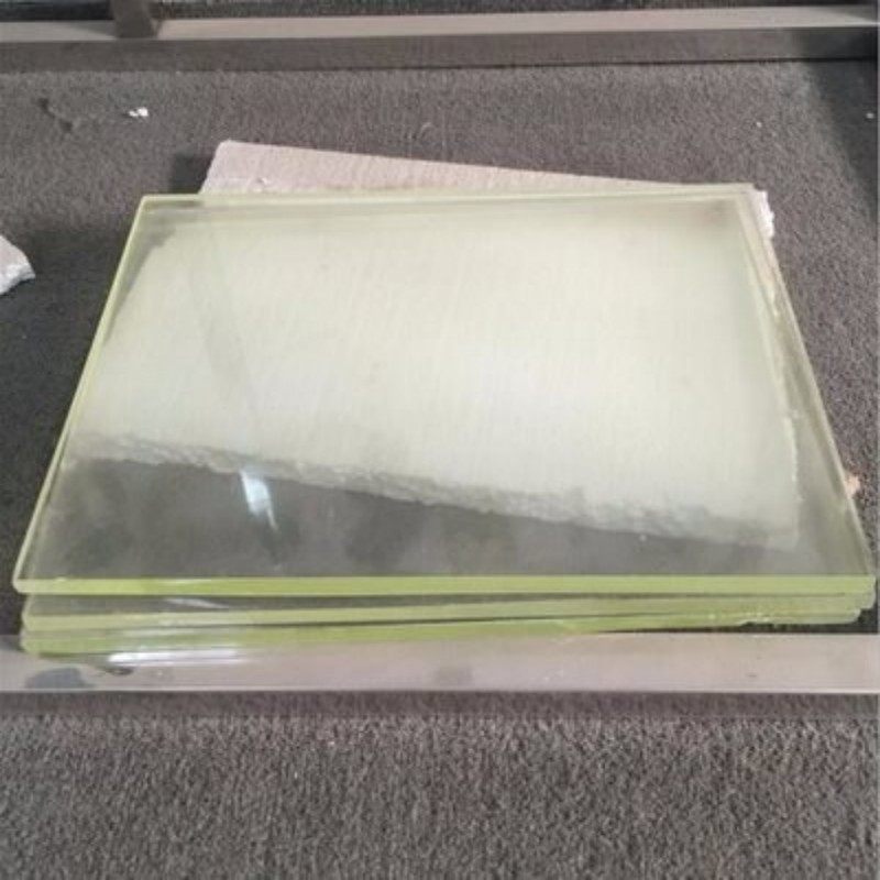 鉛玻璃質(zhì)量層層把關(guān)