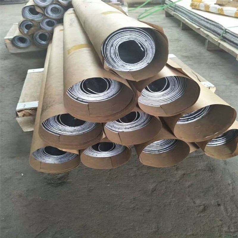 鉛板應(yīng)用廣泛