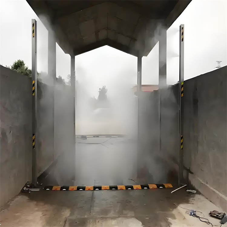 咸寧嘉魚(yú)牛棚噴淋消毒除臭廠家直銷-富通達(dá)工地沖洗噴淋設(shè)備