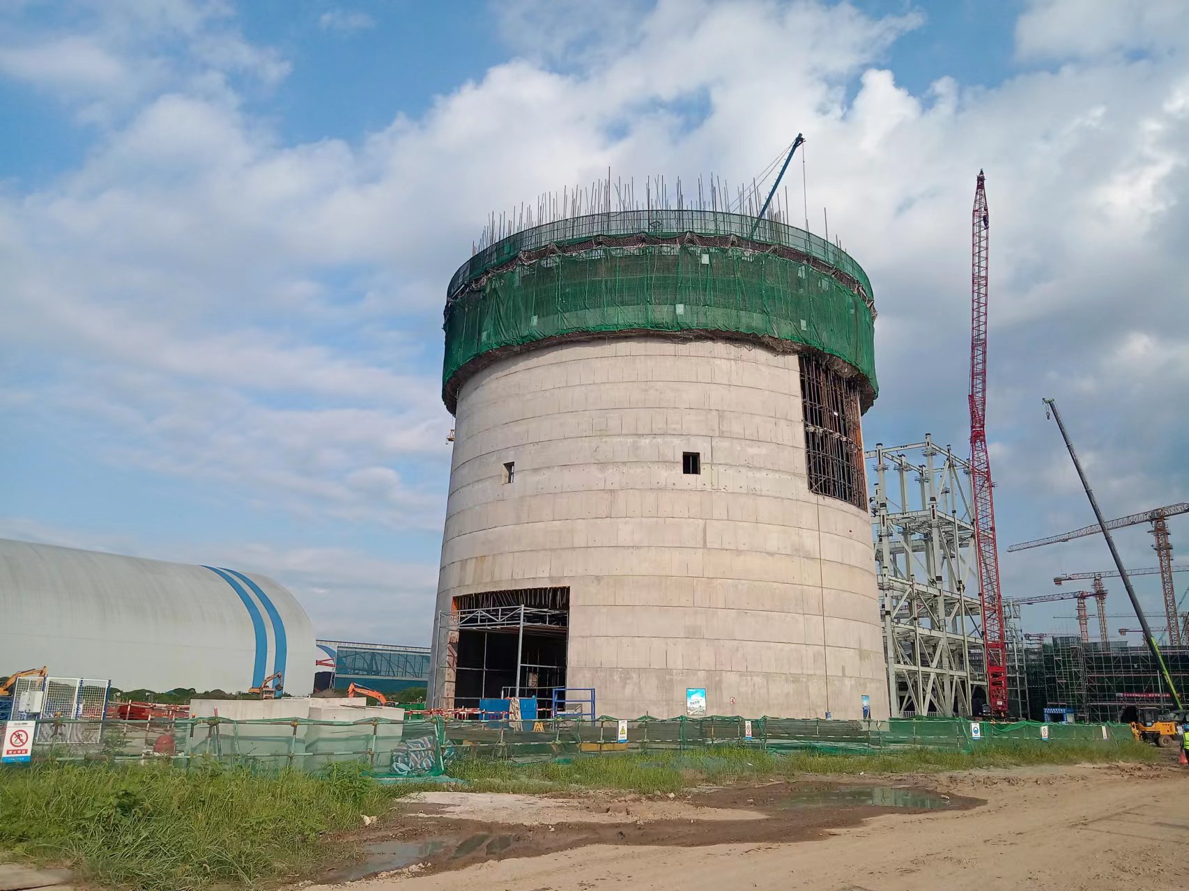 定安縣50米煙囪翻新廠家