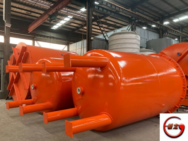 設(shè)備可發(fā)往:鋼襯塑反應(yīng)鍋介紹應(yīng)用