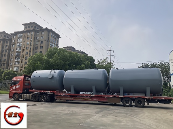 新材料工程:鋼襯聚乙烯槽罐規(guī)格型號(hào)