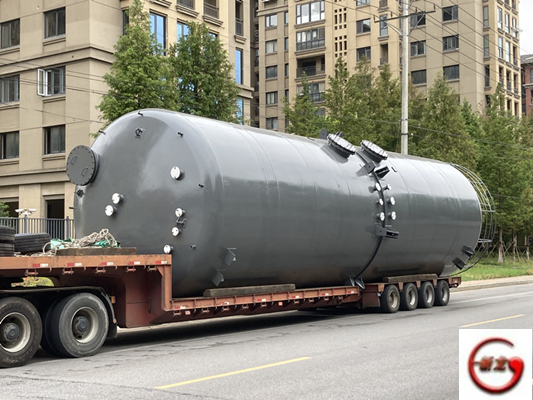 遼寧錦州30000升雙層鋼襯PO儲(chǔ)罐常壓使用