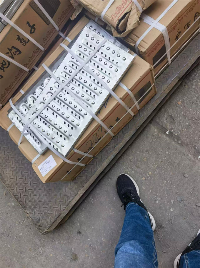 沁源不銹鋼井蓋不銹鋼市政井蓋好貨采購(gòu)