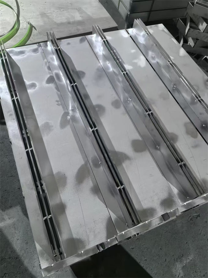 寧陵不銹鋼井蓋不銹鋼下水道井蓋廠家直接面向客戶