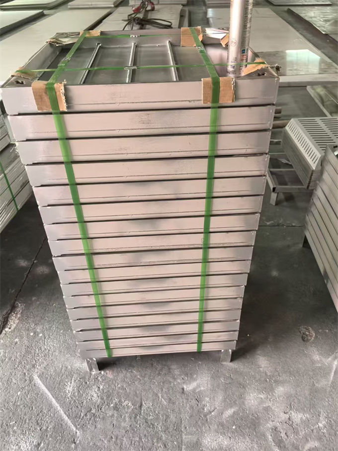 池州不銹鋼井蓋_不銹鋼電力井蓋用心做好每一件產(chǎn)品