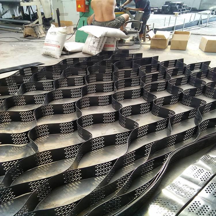 江蘇塑料土工格室國標(biāo)質(zhì)保