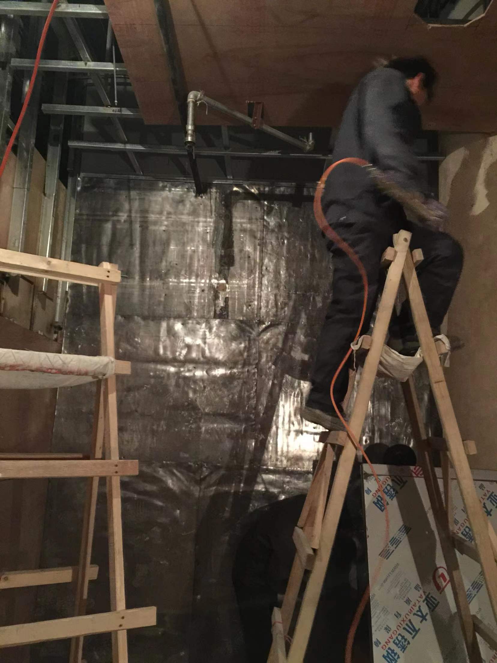 興安防輻射鉛門醫(yī)用射線防護