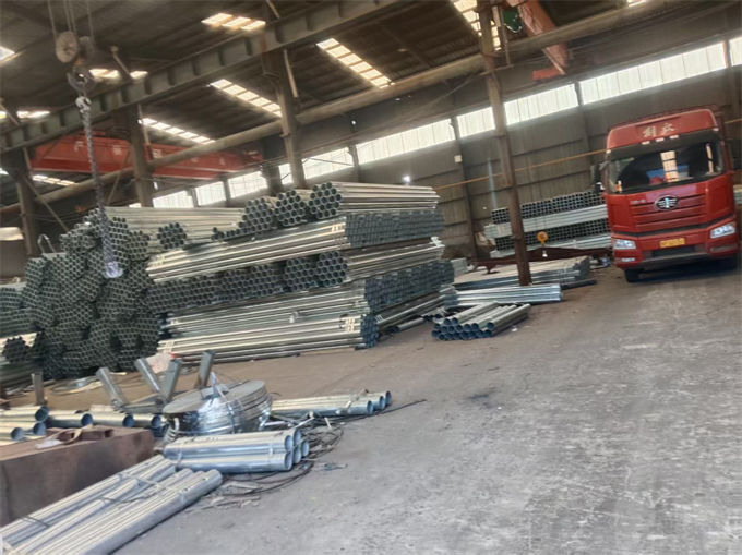 江東波形護(hù)欄高速公路波形護(hù)欄廠(chǎng)家物流配貨上門(mén)