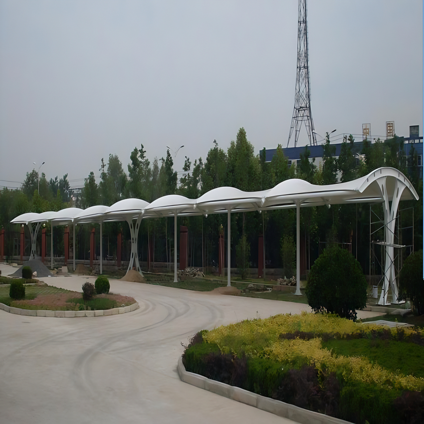 尖頂停汽車棚/張拉膜結(jié)構(gòu)車篷搭建