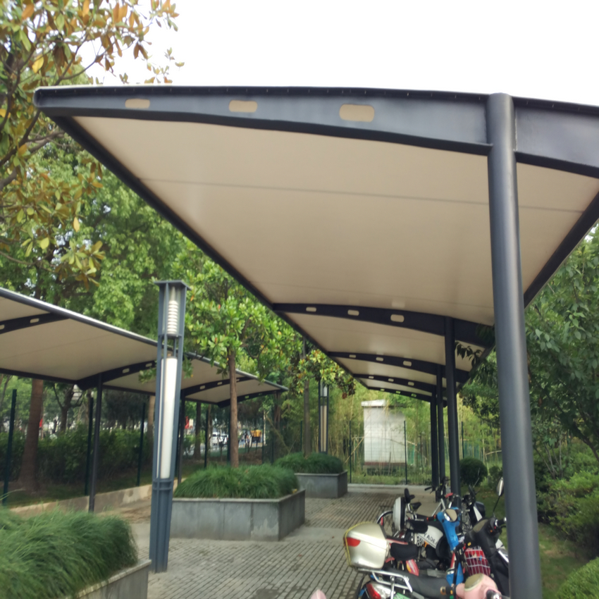 尖頂停汽車棚/張拉膜結(jié)構(gòu)車篷搭建