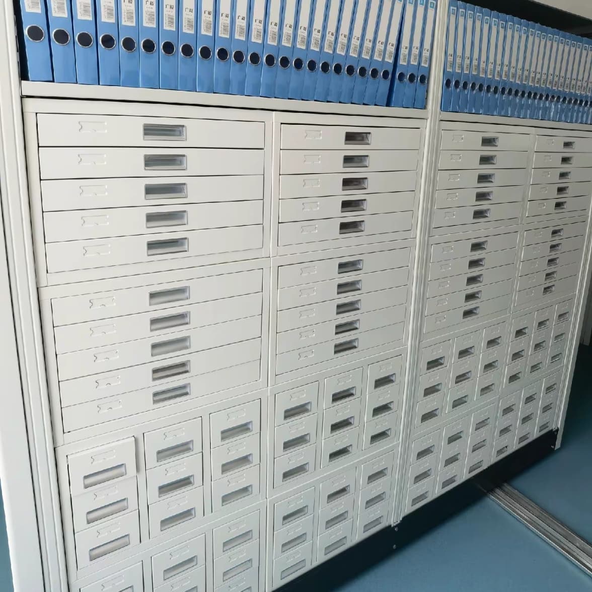 銀行密集架距您較近