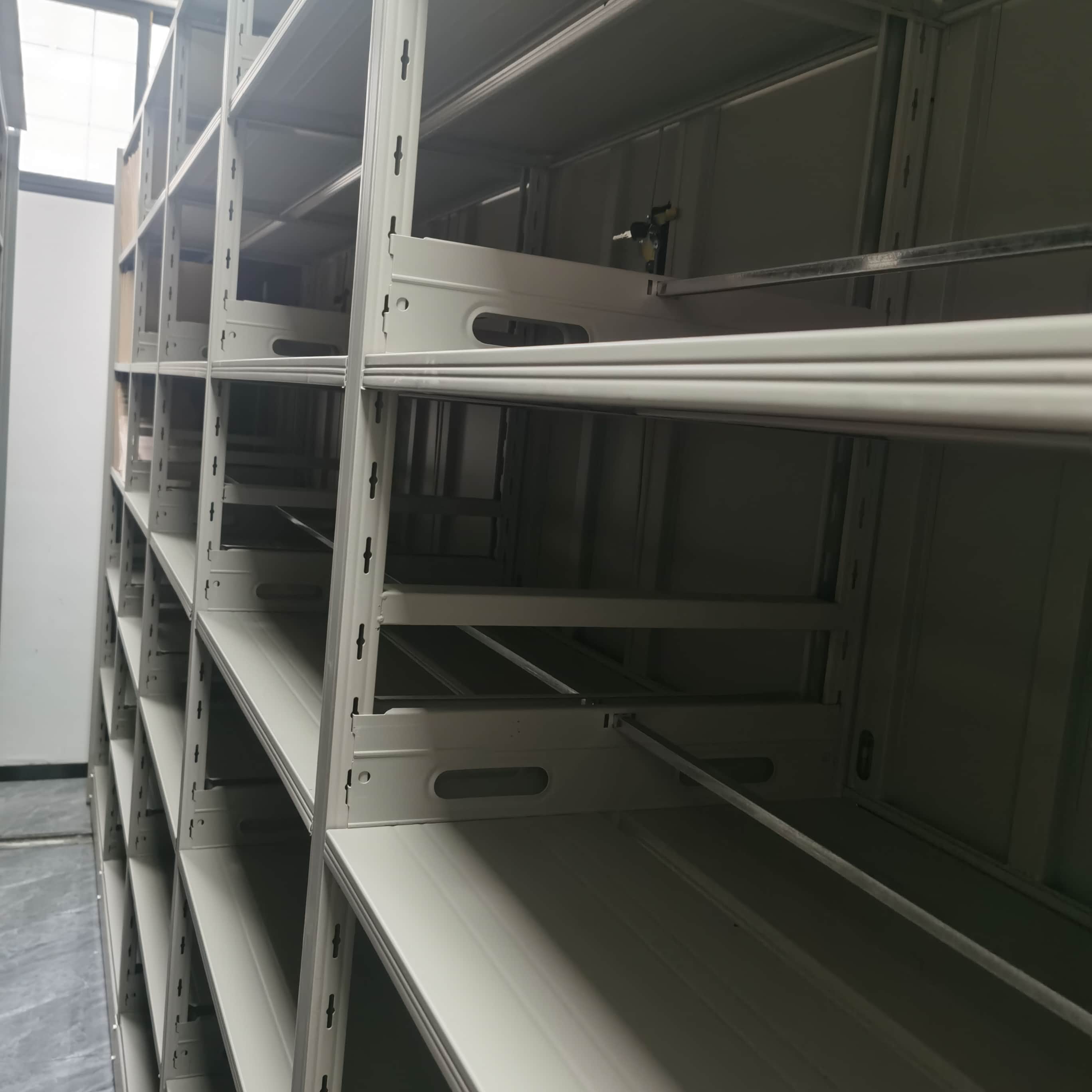 宜昌夷陵密集架多少錢一組生產(chǎn)經(jīng)驗(yàn)豐富的廠家