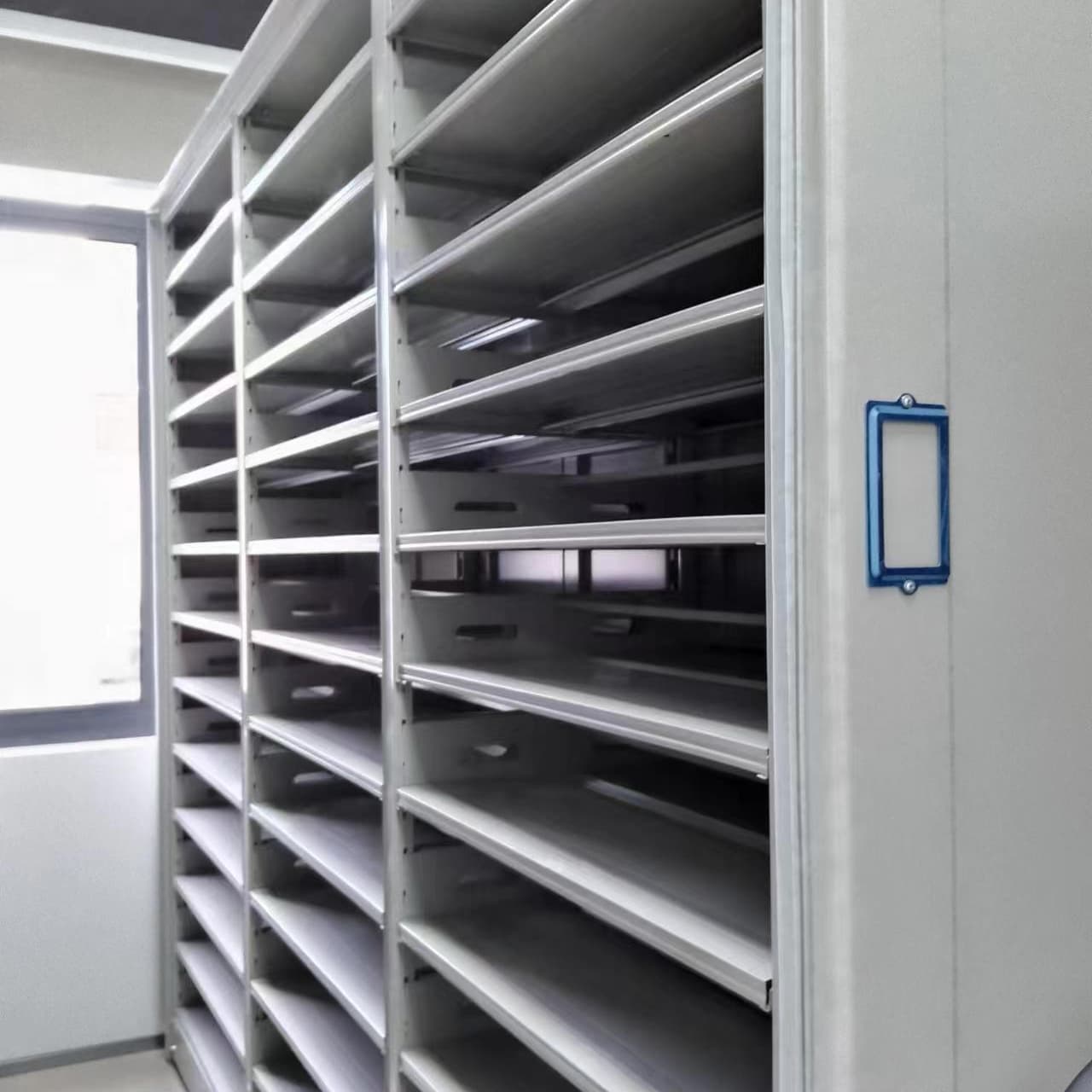 青島手動(dòng)密集柜