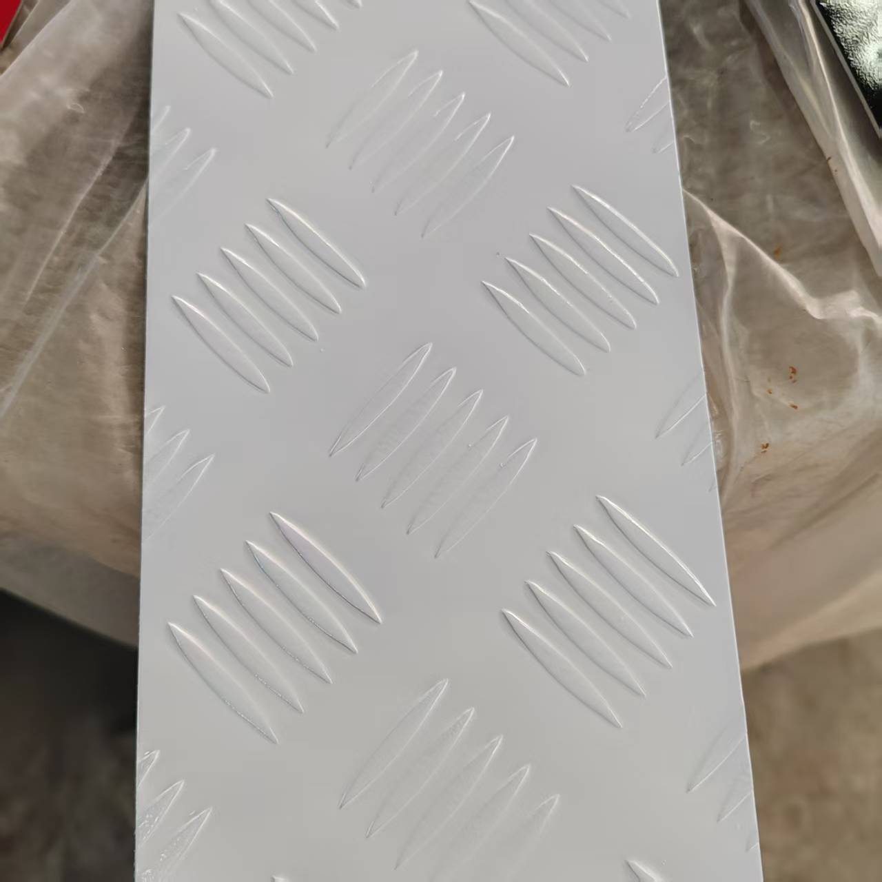 5052 鋁板隨時(shí)來(lái)廠驗(yàn)貨