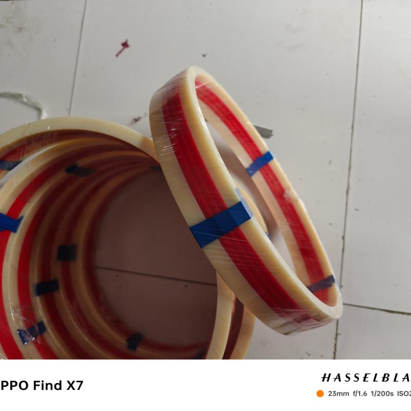 永仁橡膠密封墊,聚氨脂異型件品牌專營(yíng)