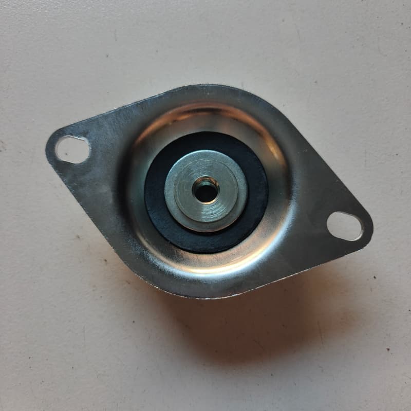 儀隴橡膠密封墊破碎機(jī)橡膠減震墊技術(shù)先進(jìn)