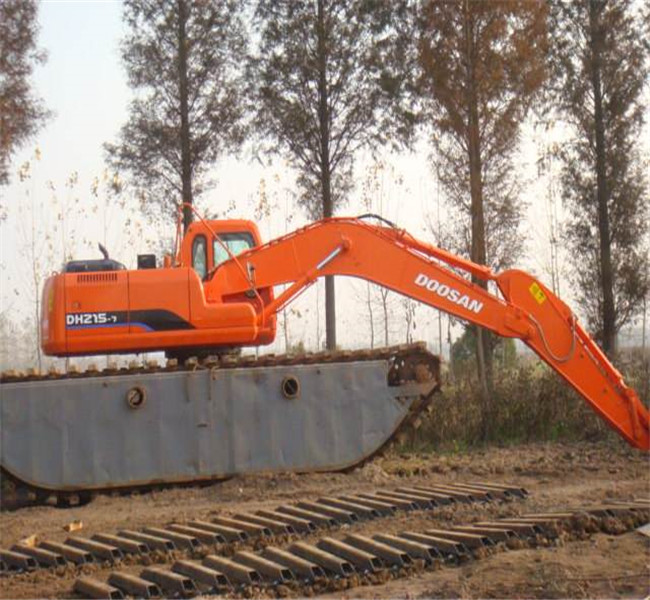 赤峰船挖機(jī)出租行情