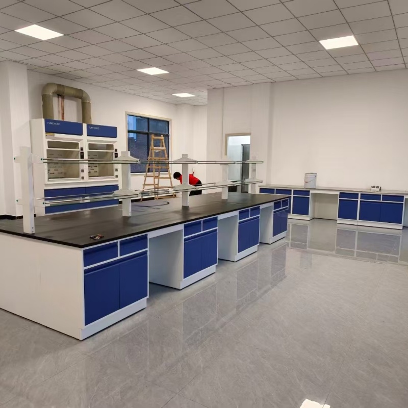 中央實驗臺_您的要求是我們的追求