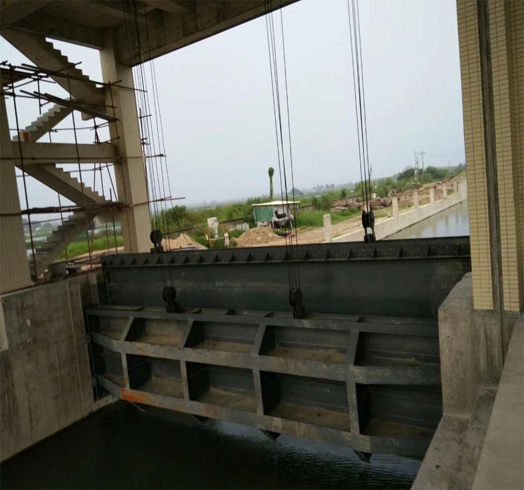 坊子鋼制閘門,鋼制閘門本地配送