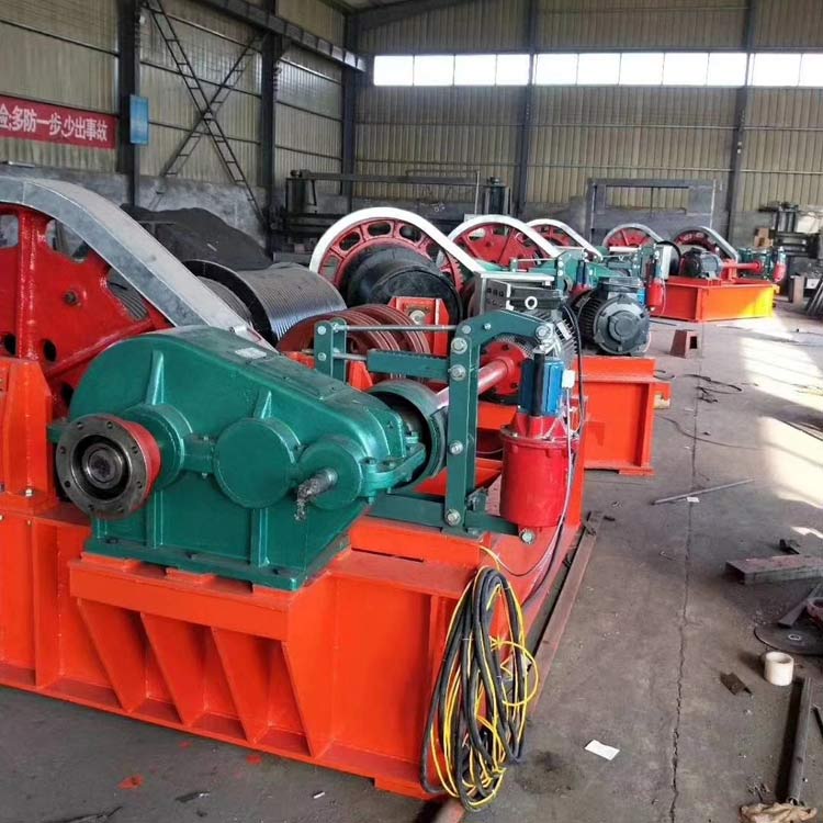 港閘卷揚(yáng)啟閉機(jī)水利卷揚(yáng)精工細(xì)致打造