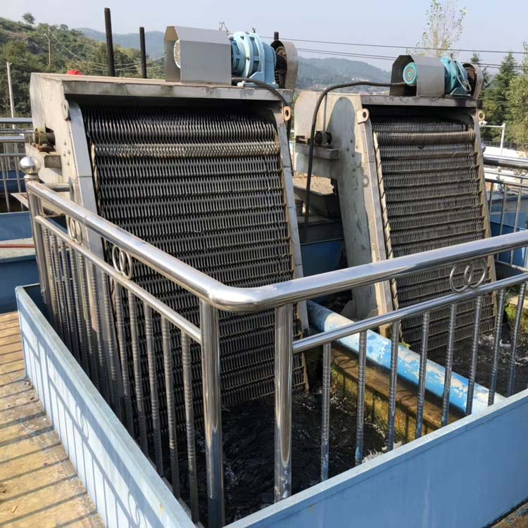 任丘清污機(jī)弧形格柵除污機(jī)有口皆碑