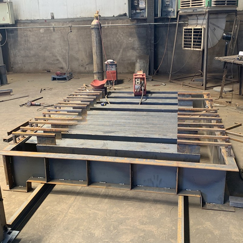 普定柵欄板模具防波堤柵欄板模具快捷物流