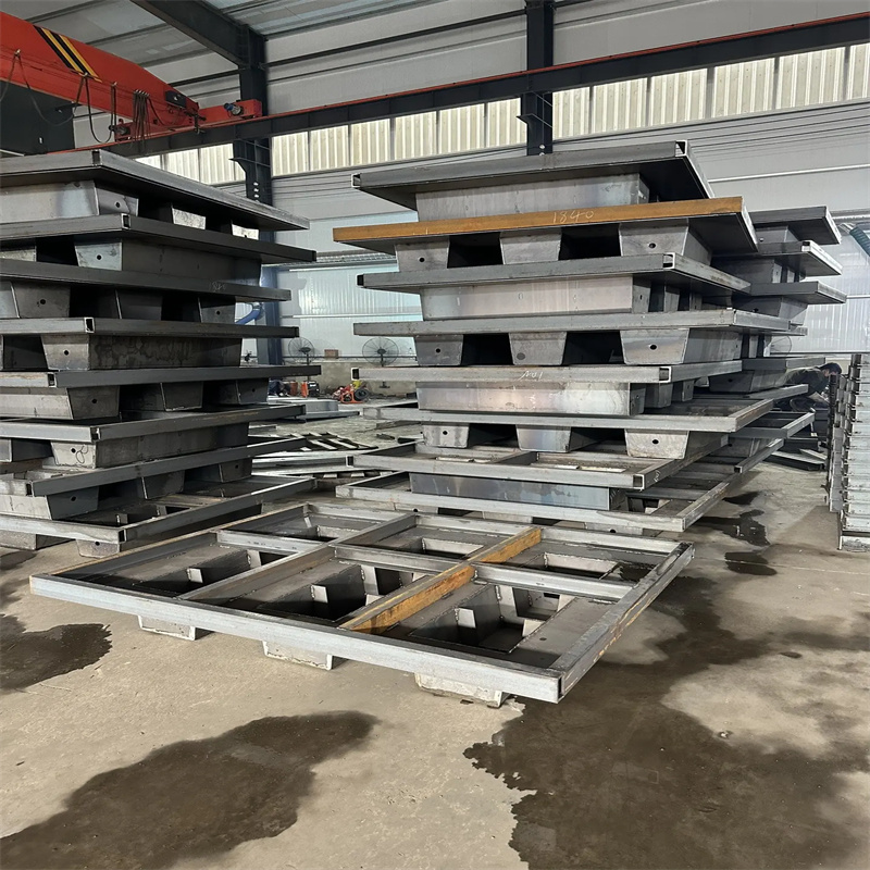 柵欄板模具消浪柵欄板模具貨源穩(wěn)定