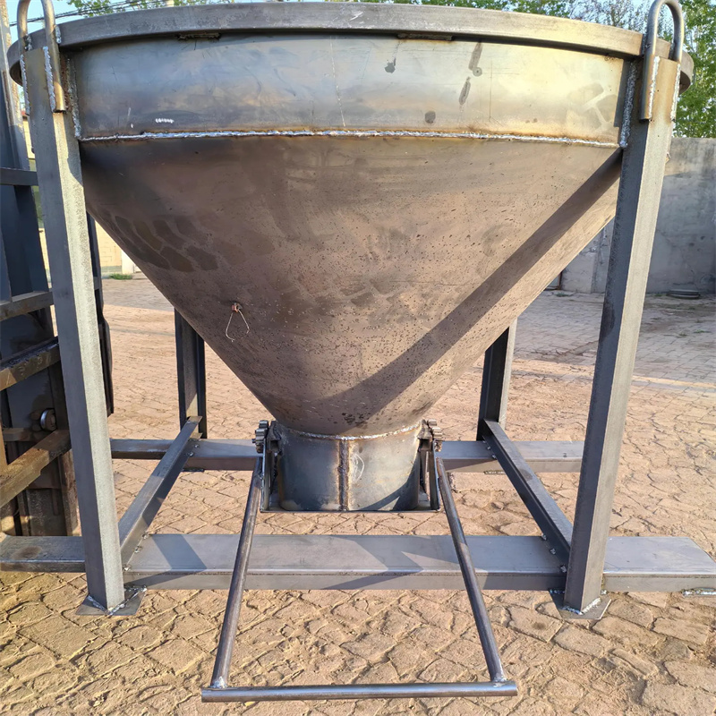 料斗立式料斗多年行業(yè)積累